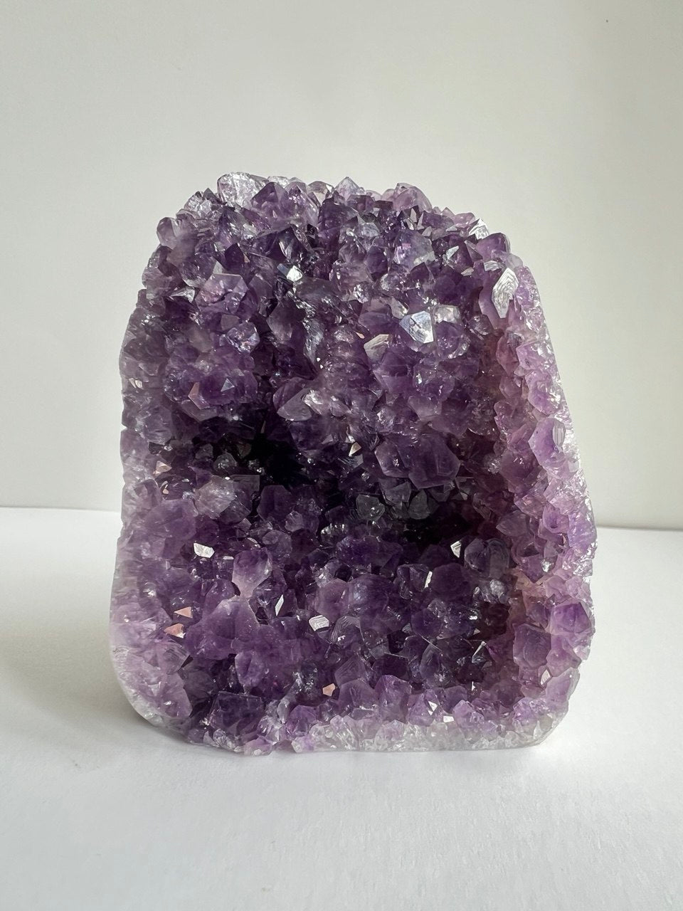 Drusa di Ametista Naturale – Pezzo Unico da Collezione e Arredo (522g)