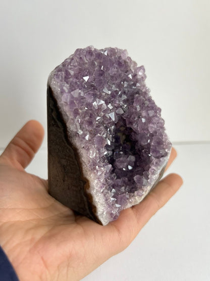 Drusetta di Ametista Naturale - Un Cuore Viola (429 g)