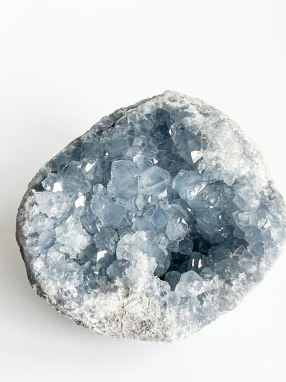 Geode di Celestina  – Cristalli Tabulari – 548g