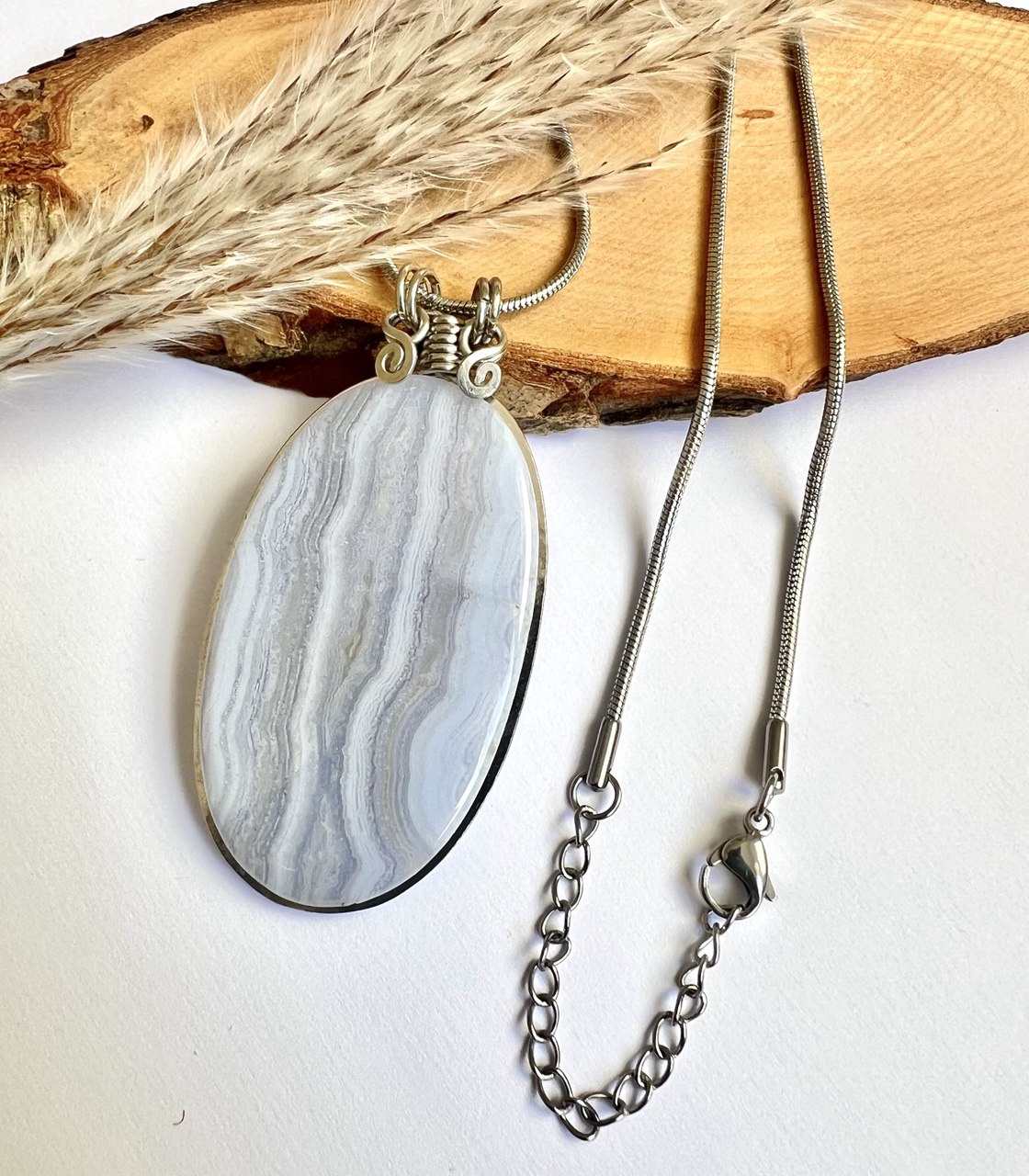 Collana in Calcedonio naturale - Velature di  Cielo
