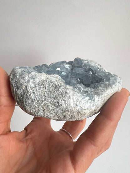Geode di Celestina  – Cristalli Tabulari – 548g
