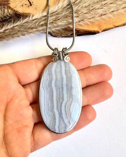 Collana in Calcedonio naturale - Velature di  Cielo
