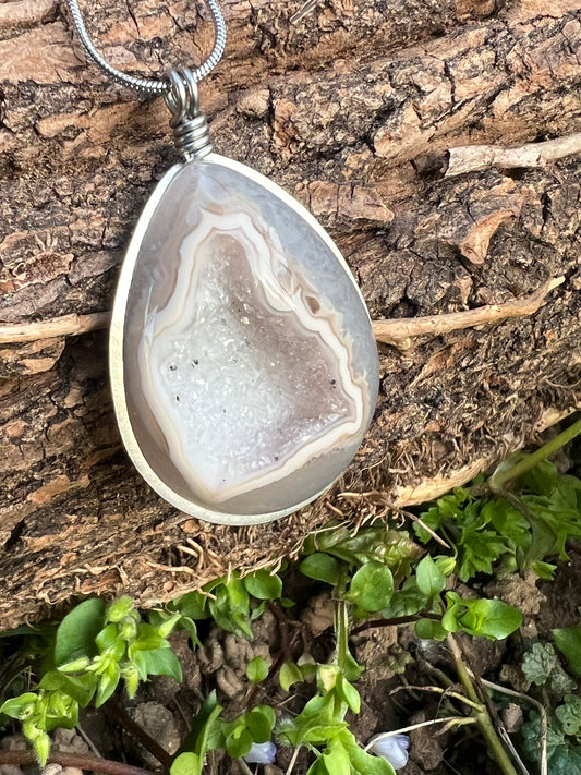 Collana di Agata Druzy ✨ Anima Lucente – Gioiello Artigianale in Acciaio inox