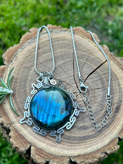 Medaglione con Labradorite - Aurora celeste
