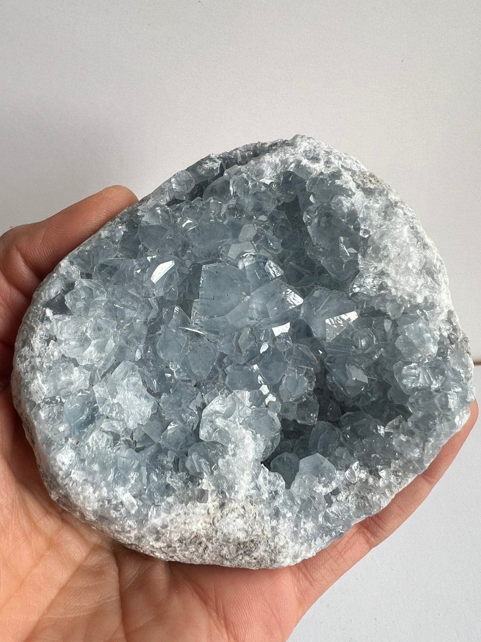 Geode di Celestina  – Cristalli Tabulari – 548g