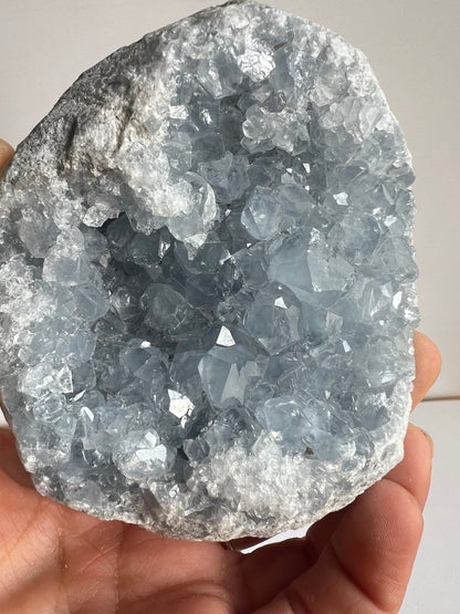 Geode di Celestina  – Cristalli Tabulari – 548g