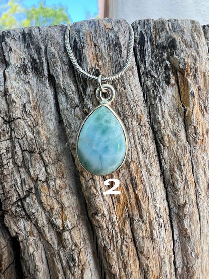 Collana "Oceano di Larimar" – Un frammento di mare al tuo collo