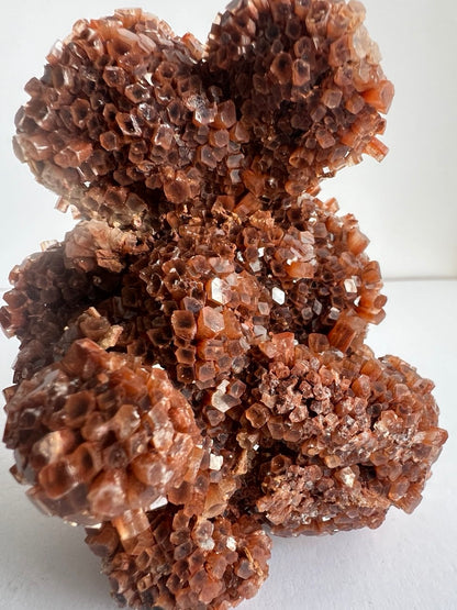 Raffinato Esemplare di Aragonite a Sviluppo Verticale – 269g