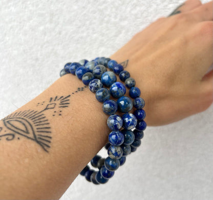 Bracciale di Lapislazzuli a Sfere: Eleganza in Diverse Misure
