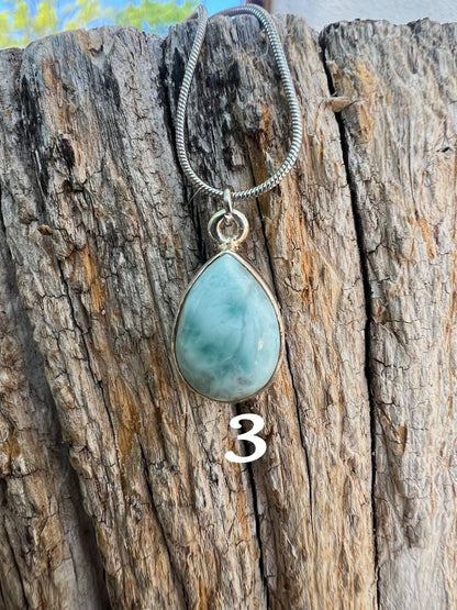 Collana "Oceano di Larimar" – Un frammento di mare al tuo collo