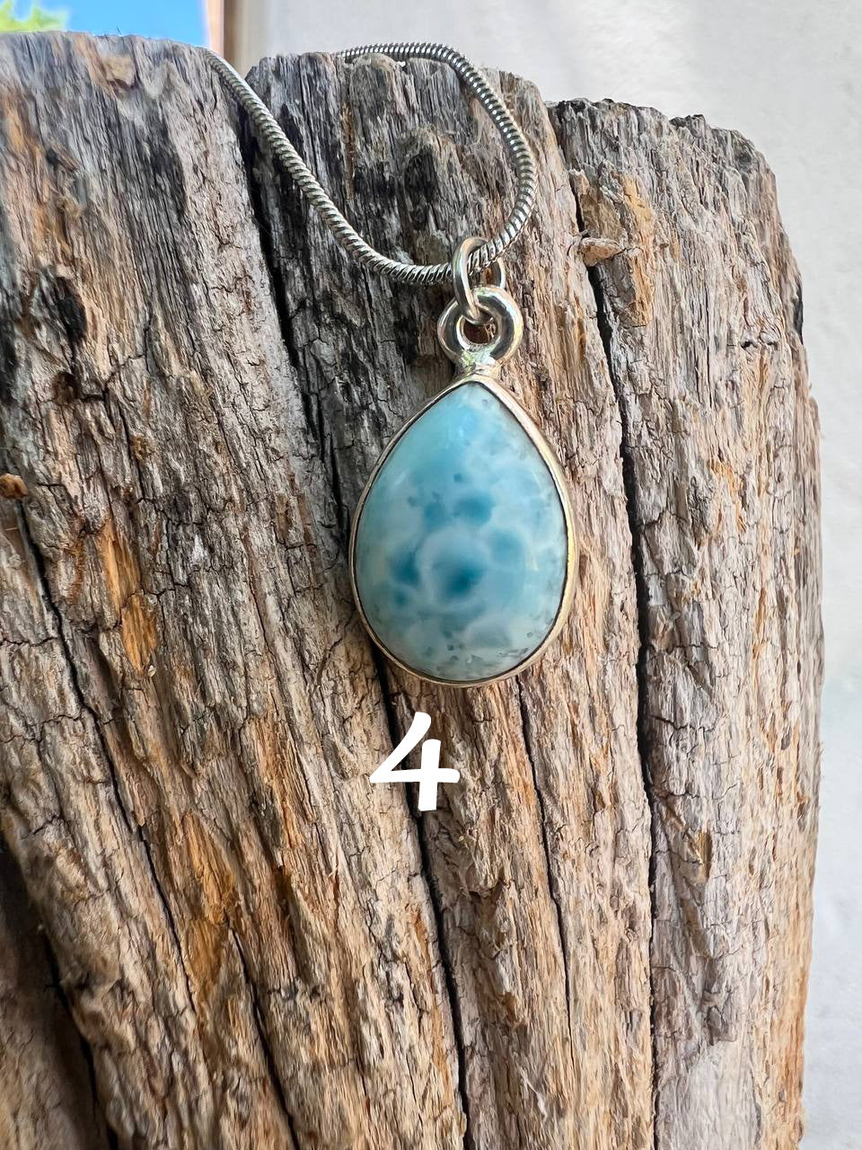 Collana "Oceano di Larimar" – Un frammento di mare al tuo collo