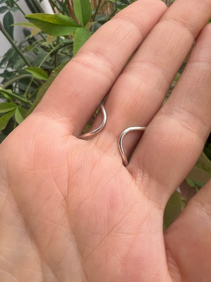 Anello Sette Chakra Minimalist – Finitura Argento 925 – Regolabile