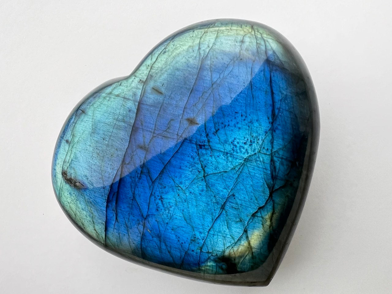 Cuore di Labradorite Qualità Superiore AAA+++  Iridescenza Blu Elettrico – 731g