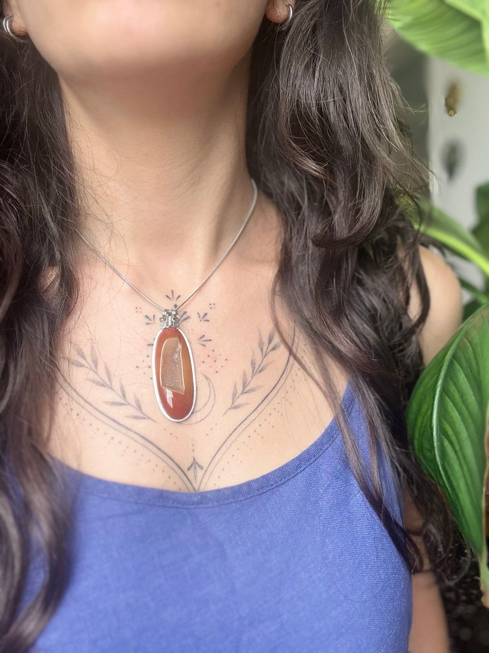 Collana con Agata Corniola con cristallizzazione interna - Geode di Corniola