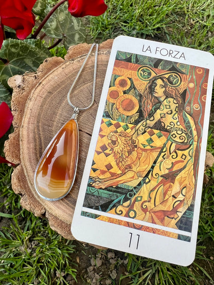 Collana di Agata Corniola - Fiamma del tramonto