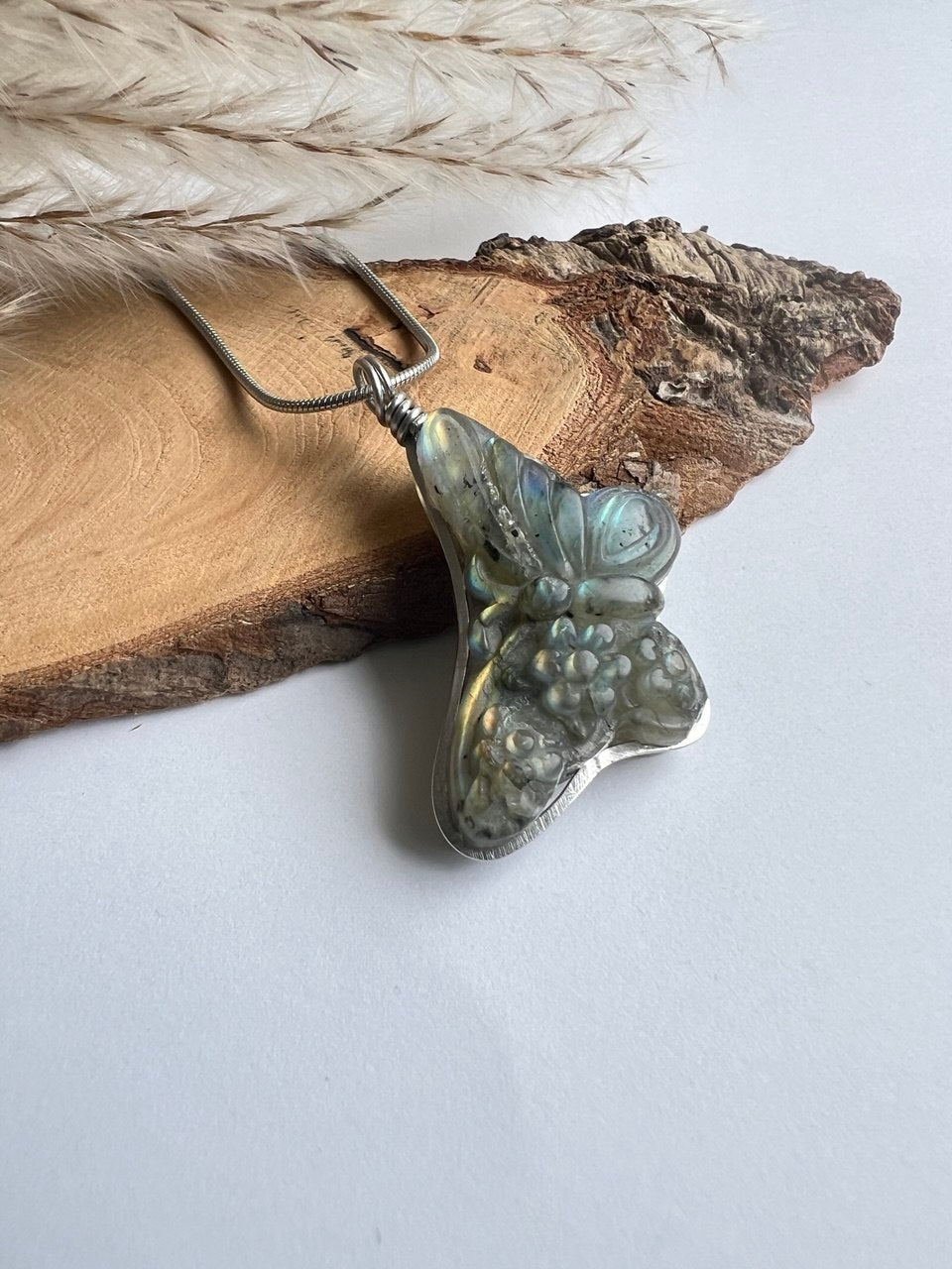 Pendente Farfalla in Labradorite Naturale
