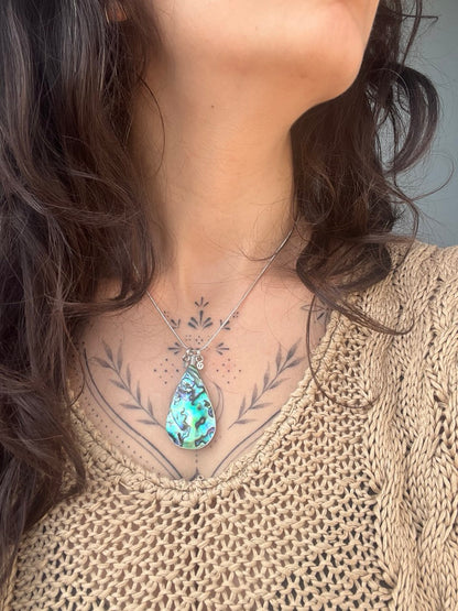 Collana con Abalone dall'Oceano Indiano