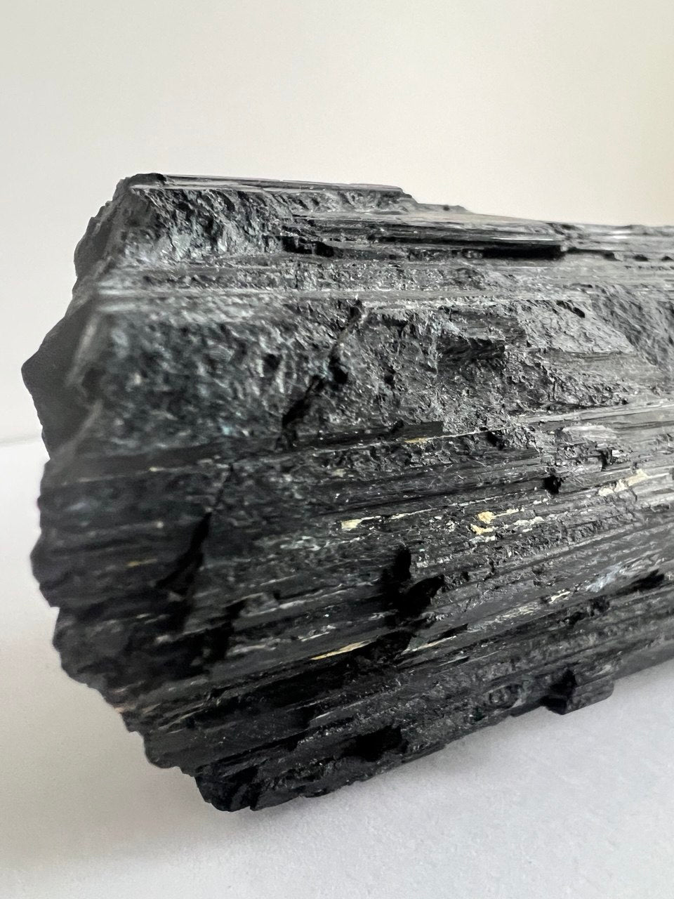 Tormalina Nera Grezza  – Esemplare Massiccio da Collezione – 523g