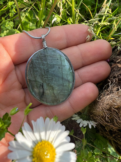 Collana in Labradorite verde acqua