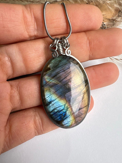 Collana in Labradorite arcobaleno