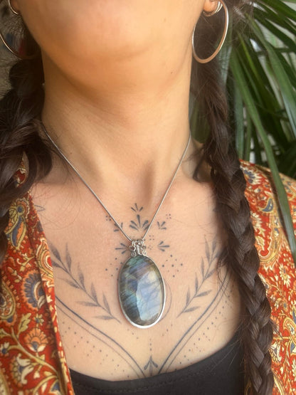 Collana in Labradorite arcobaleno