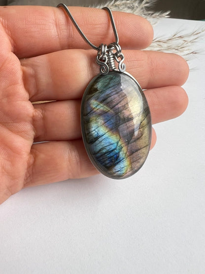 Collana in Labradorite arcobaleno