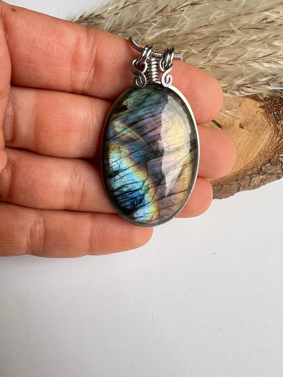 Collana in Labradorite arcobaleno