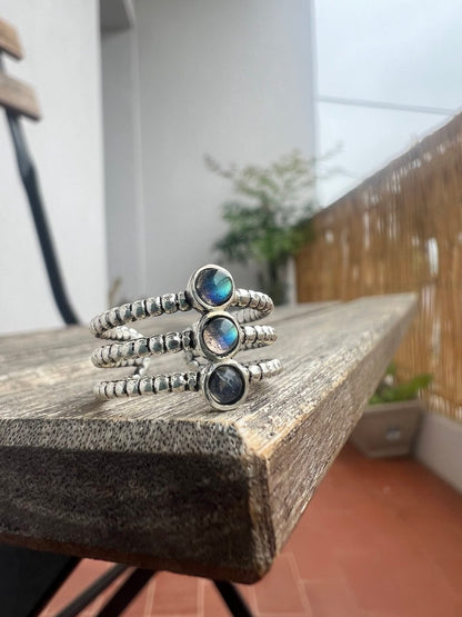 Anello Multi-Fascia Minimalista con Pietre Naturali – Finitura Argento 925 – Regolabile