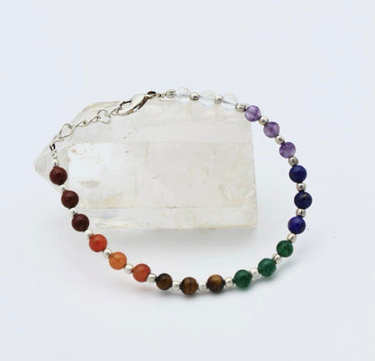 Bracciale con le pietre dei sette chakra