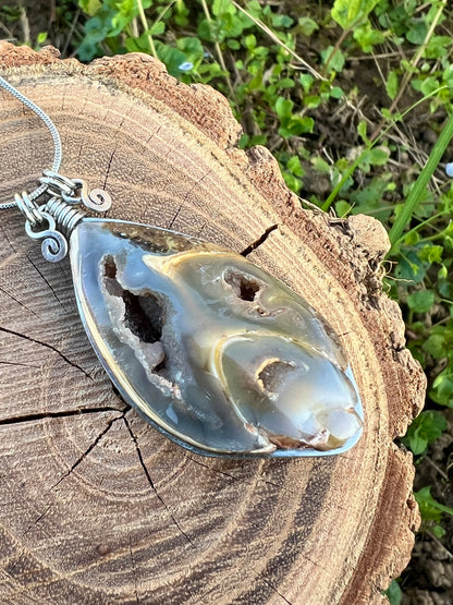 Collana con conchiglia naturale fossile cristallizzata - Amuleto della Sirena