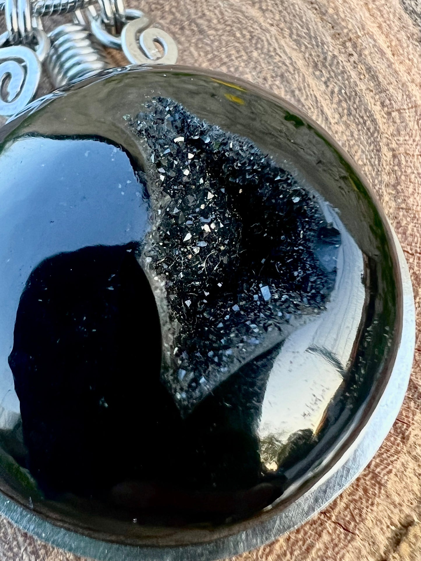 Ciondolo in Onice nero Druzy - Onice con cristallizzazione interna naturale