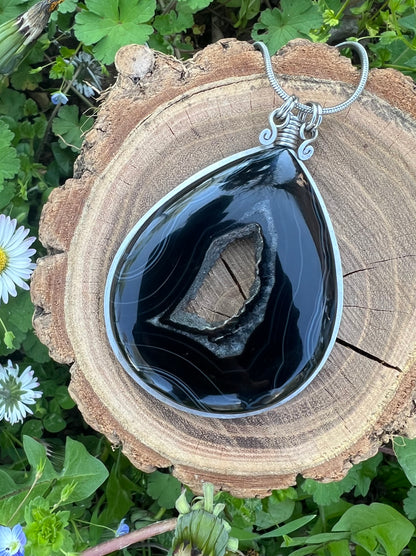Collana di Onice Druzy con portale cristallizzato naturale - Geode di Onice
