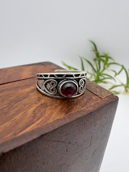 Anello a fascia Cuore antico con Pietra Naturale