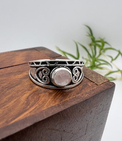 Anello a fascia Cuore antico con Pietra Naturale
